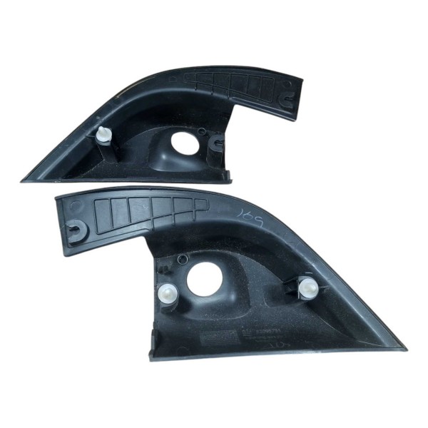 Moldura Retrovisor Manual Interno Gm Prisma 1.4 Lt 2017 Par