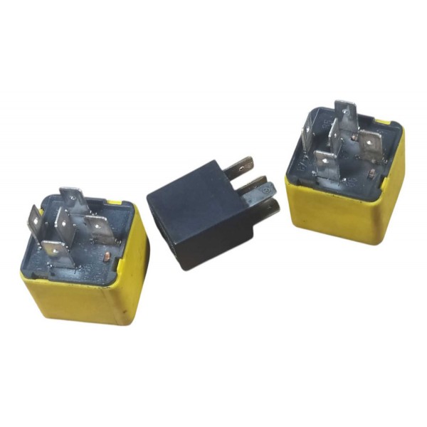 Rele Auxiliar Fiat Palio Siena Strada Doblo 82461739 7676504
