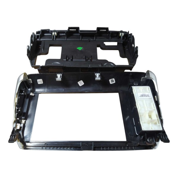 Moldura Tela Suporte Multimidia Peugeot 208 2016 2020