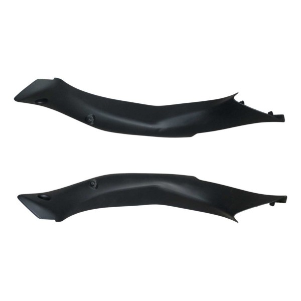 Moldura Tampa Porta Traseira Mala Peugeot 208 2016 2020 Par