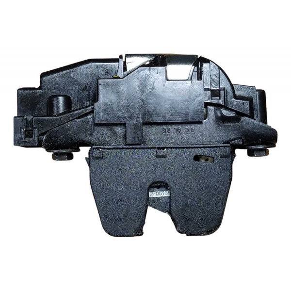 Fechadura Mala Tampa Traseira Peugeot 208 2016 2020 Detalhe