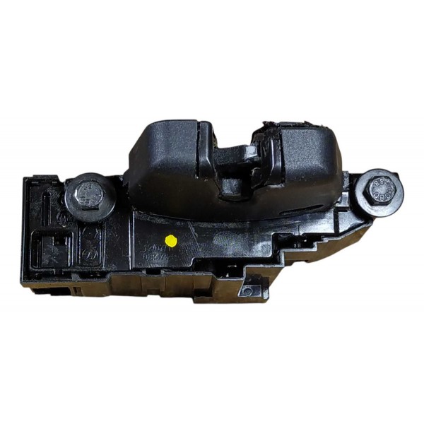 Fechadura Mala Tampa Traseira Peugeot 208 2016 2020 Detalhe