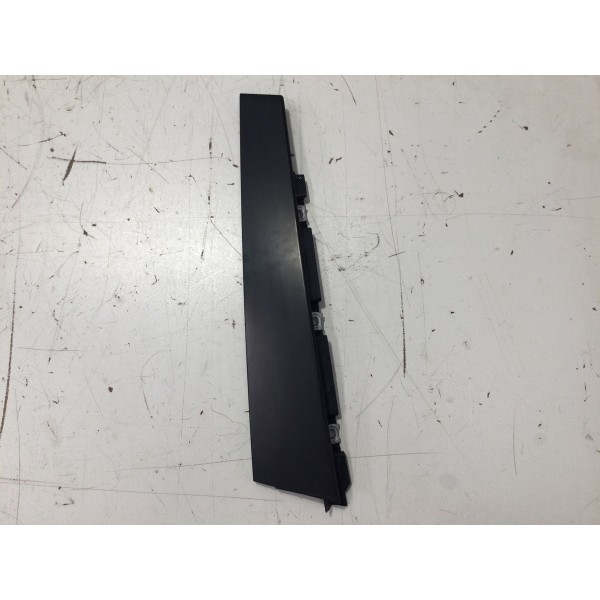 Moldura Externa Porta Dianteira 208 2016 2020 Direito