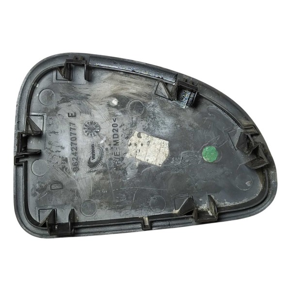 Tampa Lateral Painel Peugeot 206 Presence 1.4 2005 Direito
