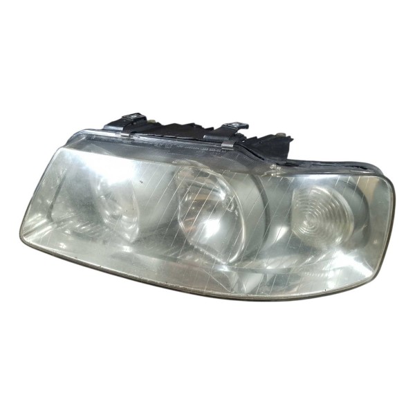 Farol Audi A3 1.8 T 2004 Esquerdo Detalhe Esquerdo/motorista