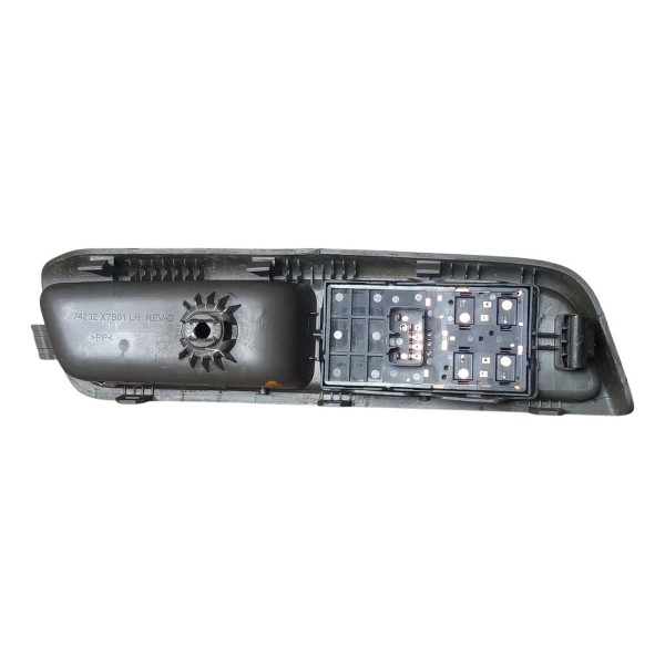 Botão Vidro Dianteiro Esquerdo Cobalt 1.4 Lt Flex 2014
