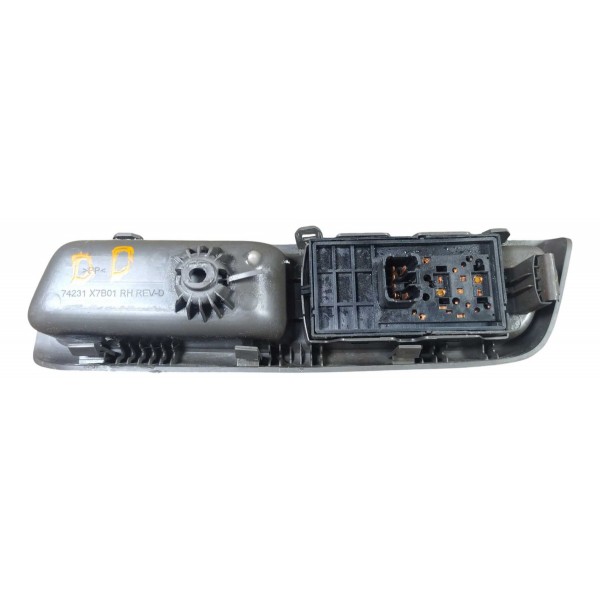 Botão Vidro Dianteiro Direito Cobalt 1.4 Lt Flex 2014