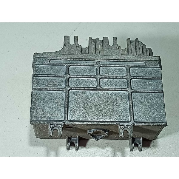 Modulo Injecao Eletronica Volkswagen Gol 1.0 2001 0261207130 Modulo Injecao Eletronica Volkswagen Gol 1.0 2001 0261207130