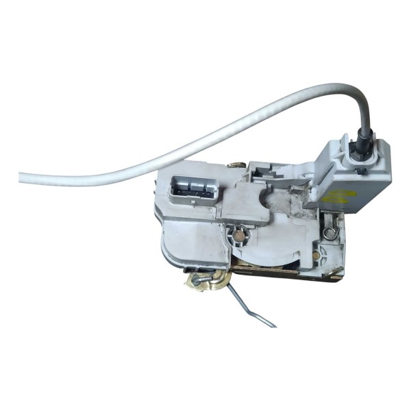 Fechadura Dianteira Direita Peugeot 307 Sedan 2007 Fechadura Dianteira Direita Peugeot 307 Sedan 2007