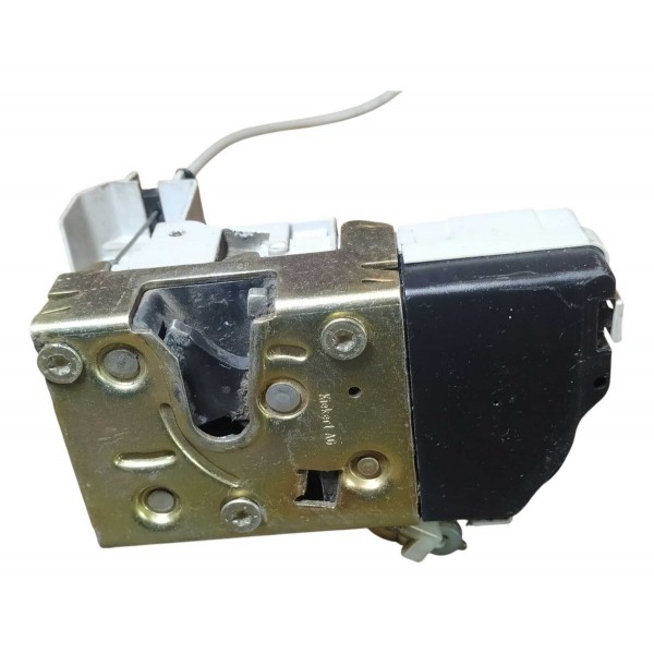 Fechadura Dianteira Direita Peugeot 307 Sedan 2007 Fechadura Dianteira Direita Peugeot 307 Sedan 2007