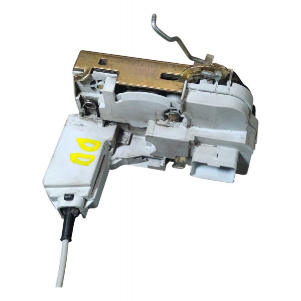 Fechadura Dianteira Direita Peugeot 307 Sedan 2007 Fechadura Dianteira Direita Peugeot 307 Sedan 2007