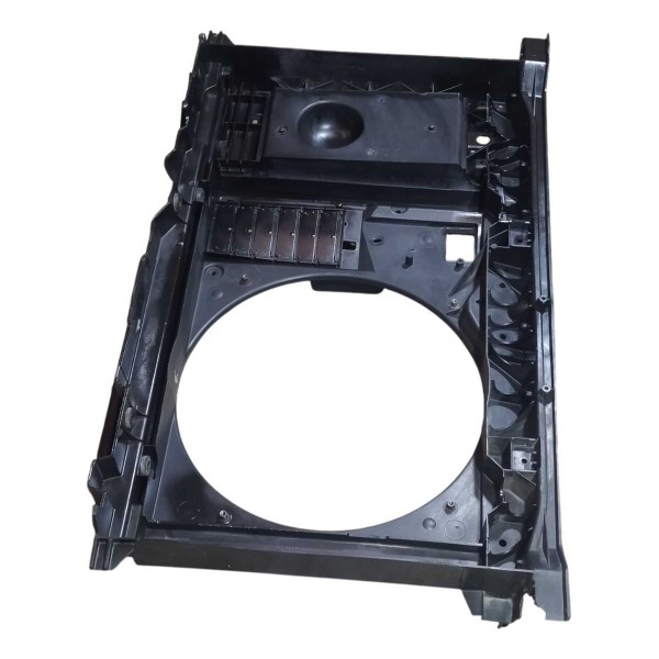 Defletor Ventoinha Radiador Peugeot 307 Sedan 2007 Detalhe Defletor Ventoinha Radiador Peugeot 307 Sedan 2007 Detalhe