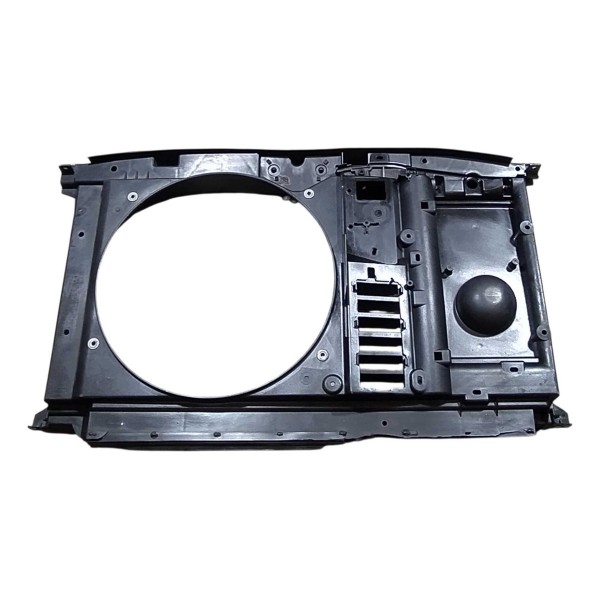 Defletor Ventoinha Radiador Peugeot 307 Sedan 2007 Detalhe Defletor Ventoinha Radiador Peugeot 307 Sedan 2007 Detalhe