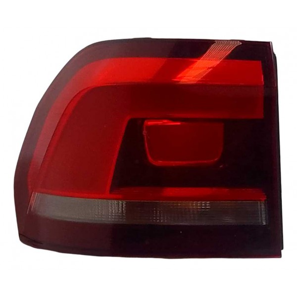 Lanterna Traseira Esquerdo Volkswagen Fox Run 1.6 Msi 2016 Esquerdo/motorista Vermelho